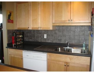 Photo 5: 304 138 TEMPLETON Drive in Vancouver: Hastings Condo for sale (Vancouver East)  : MLS®# V766303