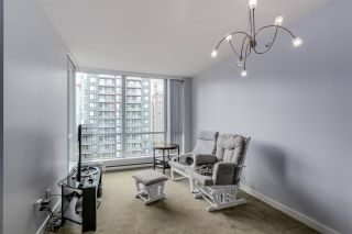 Photo 2: 1203 1082 SEYMOUR Street in Vancouver: Downtown VW Condo for sale in "FREESIA" (Vancouver West)  : MLS®# R2079739