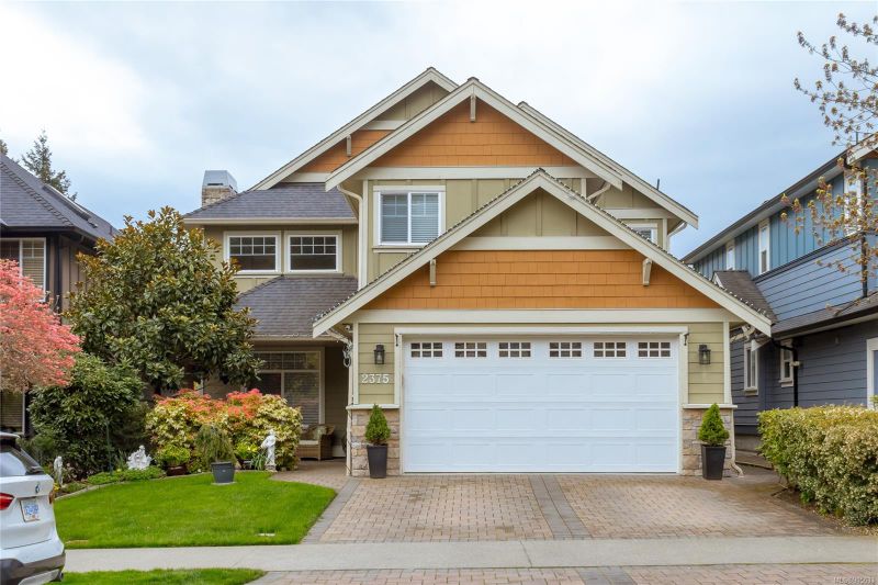 FEATURED LISTING: 2375 Echo Valley Dr Langford