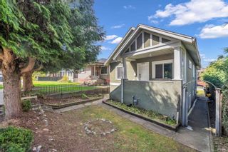 Photo 2: 3339 NAPIER Street in Vancouver: Renfrew VE House for sale (Vancouver East)  : MLS®# R2881941