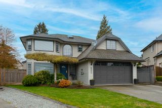 Photo 3: 18856 62A Avenue in Surrey: Cloverdale BC House for sale in "FALCONRIDGE" (Cloverdale)  : MLS®# R2769669