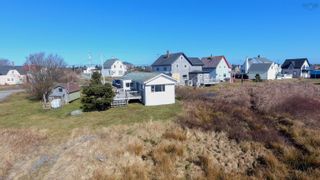 Photo 4: 2588 Main Street in Clark's Harbour: 407-Shelburne County Residential for sale (South Shore)  : MLS®# 202304504