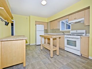 Photo 6: 3078 GRANT ST in Vancouver: Renfrew VE House for sale (Vancouver East)  : MLS®# V1019044