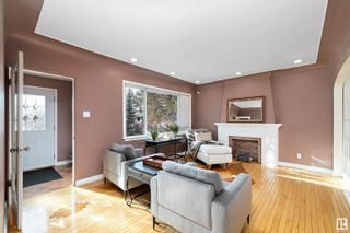 Photo 5: 11318 110A Avenue in Edmonton: Zone 08 House for sale : MLS®# E4374538