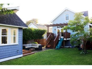Photo 2: 4121 ELGIN Street in Vancouver: Fraser VE House for sale in "FRASER" (Vancouver East)  : MLS®# V1065055