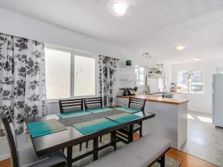 Photo 3: 2542 E 28TH AVENUE in Vancouver: Collingwood VE House for sale (Vancouver East)  : MLS®# R2052154