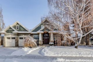Photo 1: 7820 Chardie Road SW in Calgary: Chinook Park Detached for sale : MLS®# A2097344