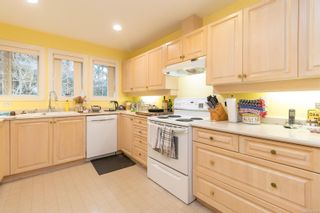 Photo 15: 6 1027 Belmont Ave in Victoria: Vi Rockland Row/Townhouse for sale : MLS®# 891149