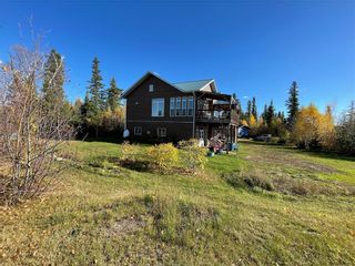 Photo 2: 113 Playford Road in Cranberry Portage: R43 Residential for sale (R44 - Flin Flon and Area)  : MLS®# 202327941