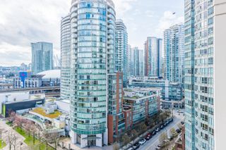 Photo 18: 1610 550 TAYLOR Street in Vancouver: Downtown VW Condo for sale in "The Taylor" (Vancouver West)  : MLS®# R2251836