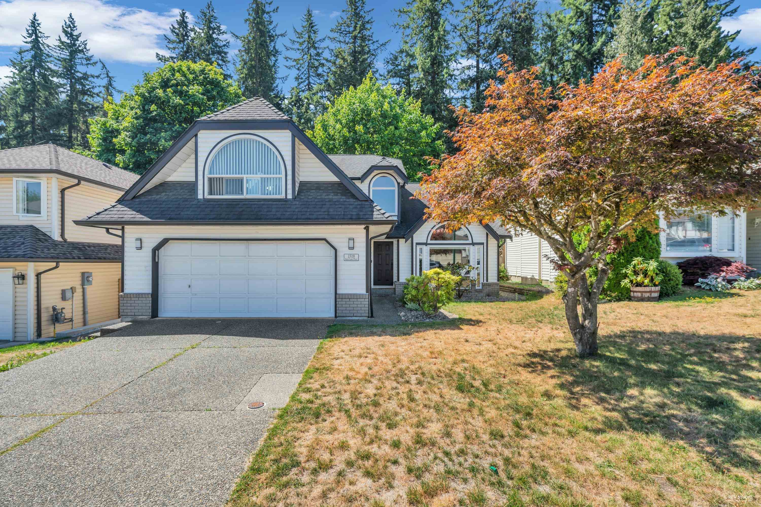 Main Photo: 2728 ALICE LAKE Place in Coquitlam: Coquitlam East House for sale : MLS®# R2821368