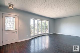 Photo 4: 10555 40 Street in Edmonton: Zone 19 House for sale : MLS®# E4320816