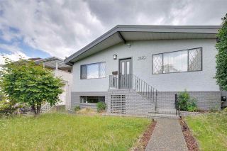Photo 1: 3520 VIMY CRESCENT in Vancouver: Renfrew Heights House for sale (Vancouver East)  : MLS®# R2172833