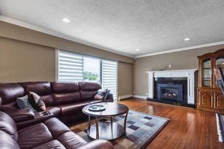 Photo 6: 8252 15TH Avenue in Burnaby: East Burnaby House for sale (Burnaby East)  : MLS®# R2694071