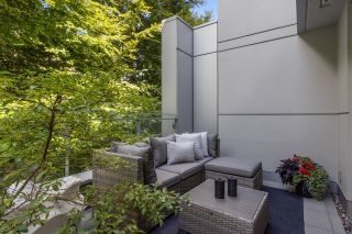 Photo 17: 308 JERVIS Mews in Vancouver: Coal Harbour Townhouse for sale in "CALLISTO" (Vancouver West)  : MLS®# R2856178