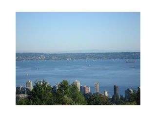 Photo 12: # 24 2235 FOLKESTONE WY in West Vancouver: Panorama Village Condo for sale : MLS®# V1048040