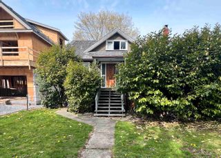 Main Photo: 3159 W 14TH Avenue in Vancouver: Kitsilano House for sale (Vancouver West)  : MLS®# R2871334