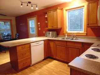 Photo 4: 101 VILLAGE Road in Aylesford Lake: 404-Kings County Residential for sale (Annapolis Valley)  : MLS®# 202015656