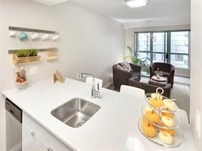 Photo 9: 703 1188 HOWE Street in Vancouver: Downtown VW Condo for sale (Vancouver West)  : MLS®# R2131233