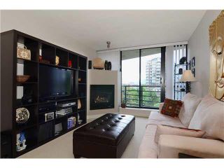 Photo 2: 406 124 W 1ST Street in North Vancouver: Lower Lonsdale Condo for sale in "THE Q" : MLS®# V1103979