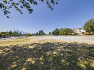 Photo 32: 1125 E 61ST Avenue in Vancouver: South Vancouver House for sale (Vancouver East)  : MLS®# R2602982