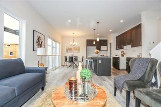 Photo 8: 43 Crystal Lake Terrace in Winnipeg: Prairie Pointe Residential for sale (1R)  : MLS®# 202224892