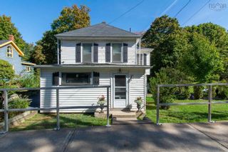 Photo 2: 157 Main Street in Kentville: Kings County Residential for sale (Annapolis Valley)  : MLS®# 202125519