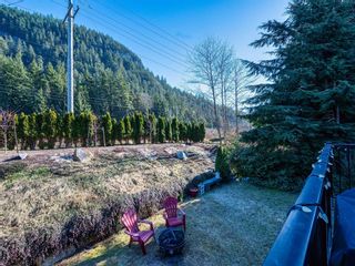 Photo 32: 41740 HONEY Lane: Brackendale 1/2 Duplex for sale in "Honey Lane" (Squamish)  : MLS®# R2690380