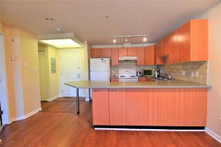 Photo 3: A307 2099 LOUGHEED HIGHWAY in Port Coquitlam: Glenwood PQ Condo for sale : MLS®# R2243283