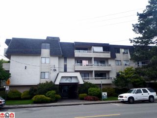 Photo 1: 209 9477 Cook Street in Chilliwack: Condo for sale : MLS®# H1202427