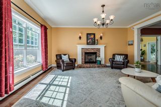 Photo 3: 144 Beechcrest Drive in Waverley: 30-Waverley, Fall River, Oakfiel Residential for sale (Halifax-Dartmouth)  : MLS®# 202216384