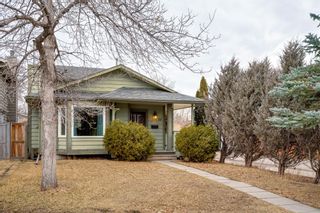 Photo 1: 111 Sunmills Place SE in Calgary: Sundance Detached for sale : MLS®# A1197869
