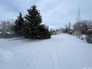 Photo 1: 201 Grand Avenue in Luseland: Lot/Land for sale : MLS®# SK956895