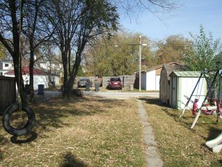 Photo 15: 399 Deschambault Street in WINNIPEG: St Boniface Residential for sale (South East Winnipeg)  : MLS®# 1221335
