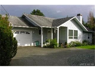 Photo 1: 4557 Elk Lake Dr in VICTORIA: SW Royal Oak House for sale (Saanich West)  : MLS®# 362783