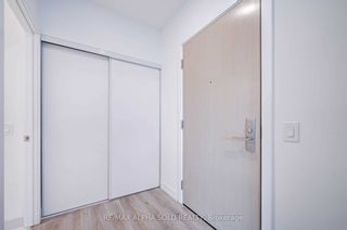 Photo 3: 2812 395 Bloor Street E in Toronto: North St. James Town Condo for lease (Toronto C08)  : MLS®# C8219248