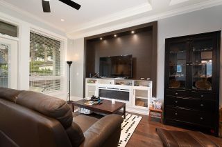 Photo 5: 3649 CAMBRIDGE Street in Vancouver: Hastings Sunrise House for sale (Vancouver East)  : MLS®# R2780017