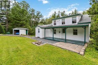 Photo 4: 6866 Highway 208 in South Brookfield: House for sale : MLS®# 202316659