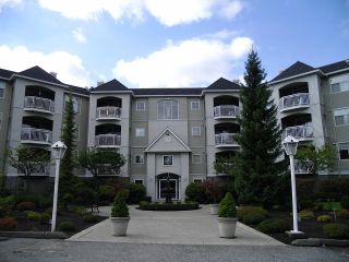 Photo 1: # 315 5677 208TH ST in Langley: Langley City Condo for sale in "Ivy Lea" : MLS®# F1322855