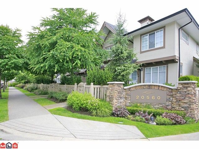 Main Photo: 36 20560 66TH Avenue in Langley: Willoughby Heights Townhouse for sale in "Amberleigh II" : MLS®# F1118211