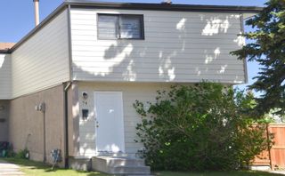 Photo 1: 74 1845 Lysander Crescent SE in Calgary: Ogden Row/Townhouse for sale : MLS®# A1226701