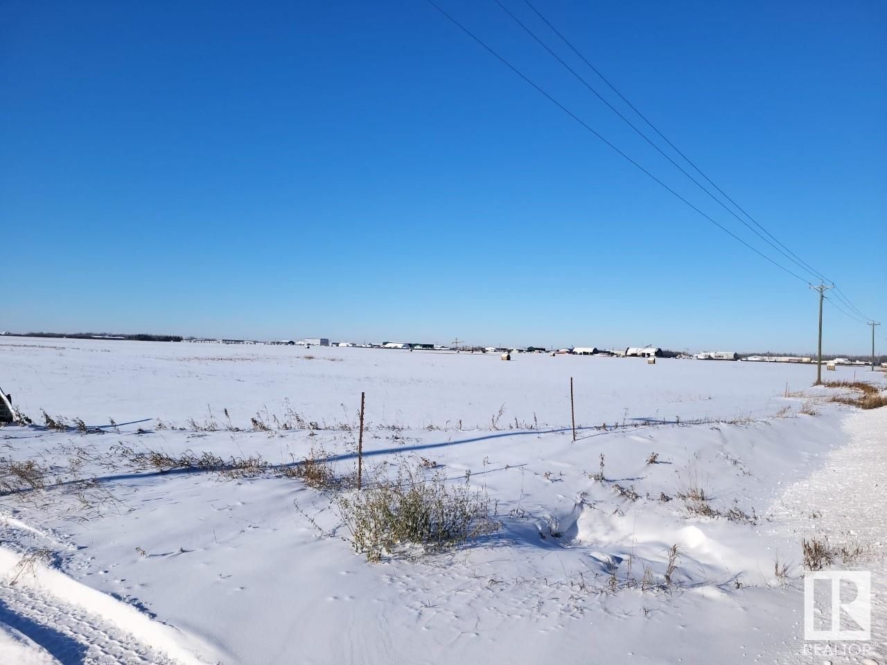 Main Photo: 26008 TWP RD 543: Rural Sturgeon County Vacant Lot/Land for sale : MLS®# E4279238