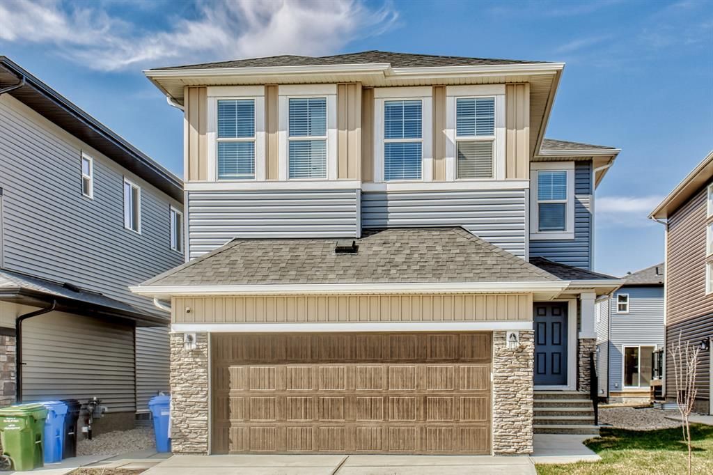 Main Photo: 80 Creekside Green in Calgary: House for sale : MLS®# A2044678
