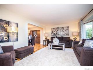 Photo 3: 136 Pinehurst Crescent in Winnipeg: Residential for sale (5G)  : MLS®# 1624678