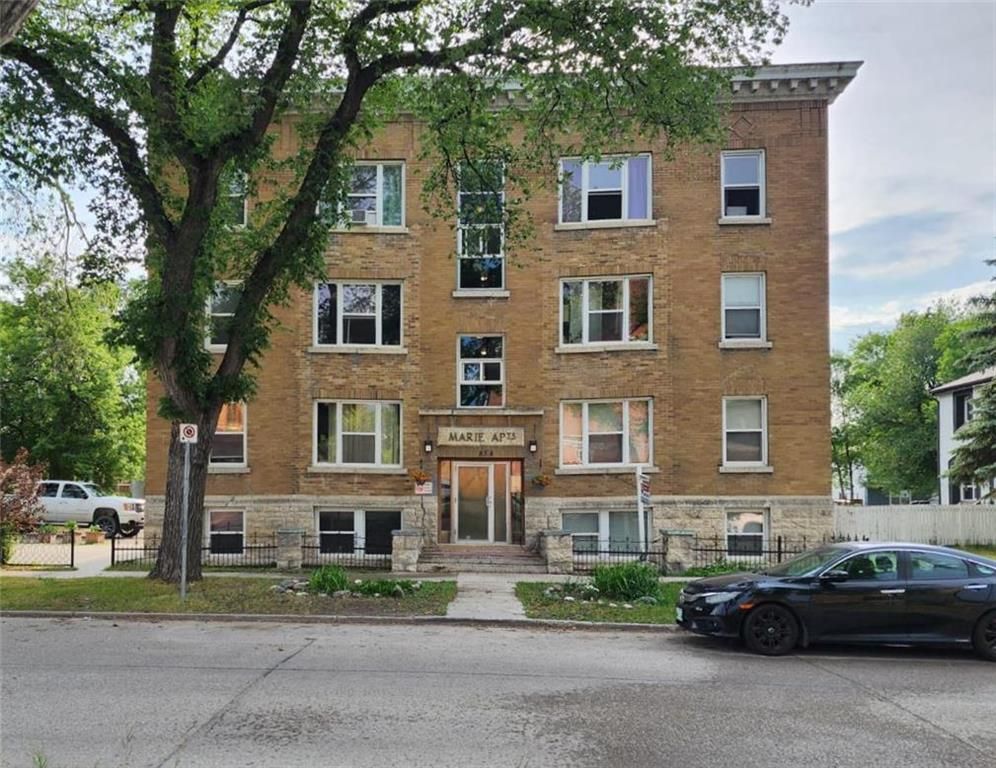 Main Photo: 6 854 Alverstone Street in Winnipeg: West End Condominium for sale (5C)  : MLS®# 202317969