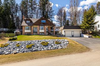 Photo 2: 3163 WALLACE Crescent in Prince George: Hart Highlands House for sale (PG City North (Zone 73))  : MLS®# R2683139