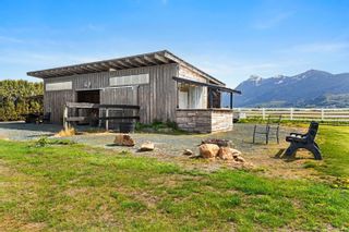 Photo 8: 8570 GIBSON Road in Chilliwack: East Chilliwack House for sale : MLS®# R2875204