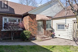 Photo 13: 9828 RIVERSIDE DRIVE East in Windsor: House for sale : MLS®# 24007965