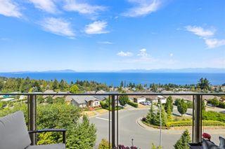 Photo 2: 5324 Royal Sea View in Nanaimo: Na North Nanaimo House for sale : MLS®# 915119