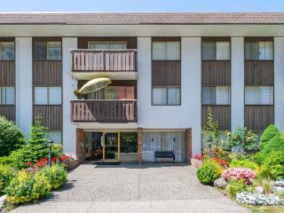 Photo 4: 201 1345 CHESTERFIELD Avenue in North Vancouver: Central Lonsdale Condo for sale : MLS®# R2782939